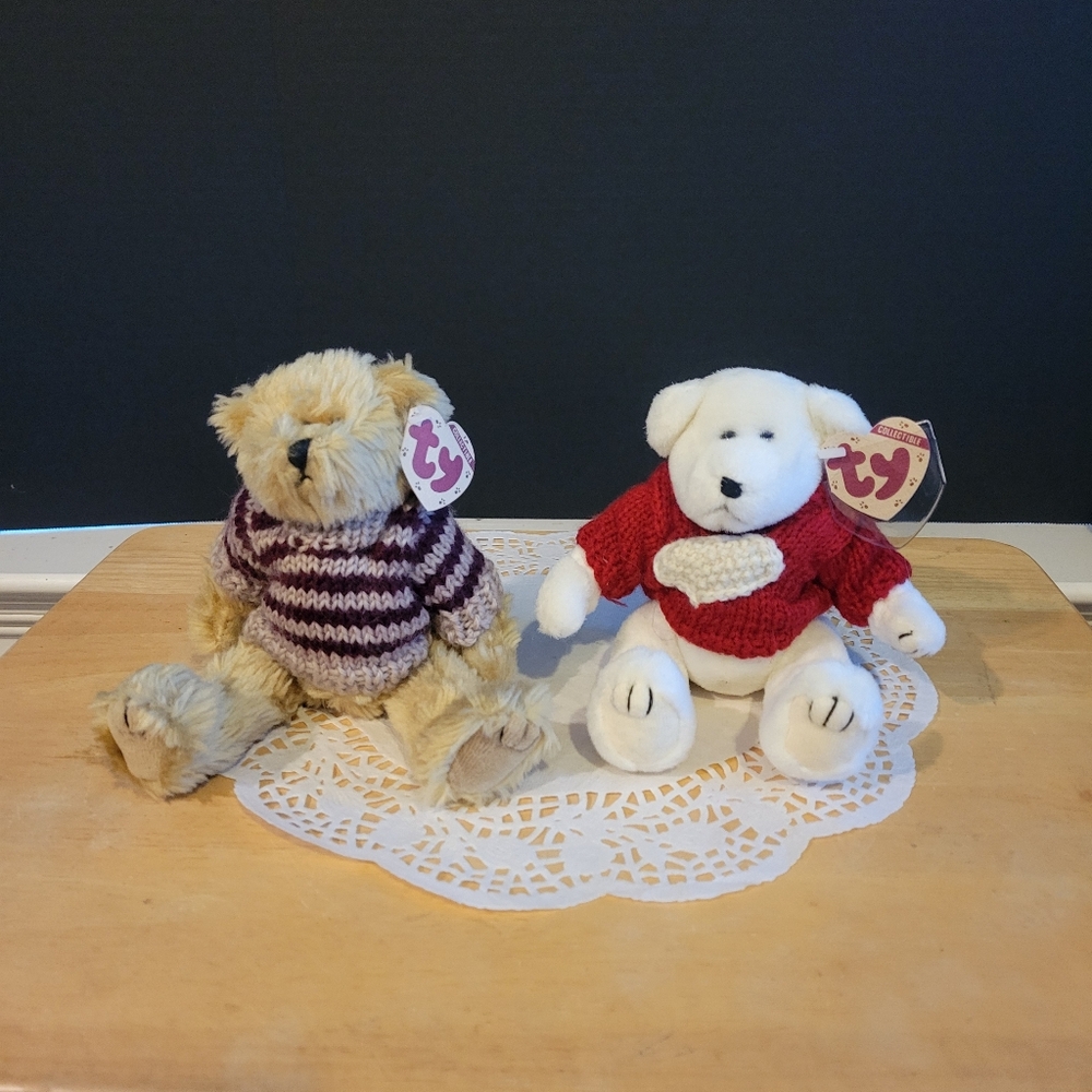 TY VTG ‘93 Beanie Babies Jointed 8” Teddy Bears In Sweaters - Set of 2 W/Tags
